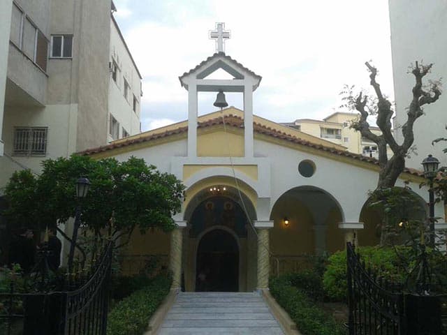 Ολονύκτια αγρυπνία την Πέμπτη στο Αγρίνιο και για τον Μητροπολίτη Κοσμά