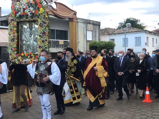 Με λαμπρότητα το Μεσολόγγι γιόρτασε τον Πολιούχο του Άγιο Σπυρίδωνα(φωτο)