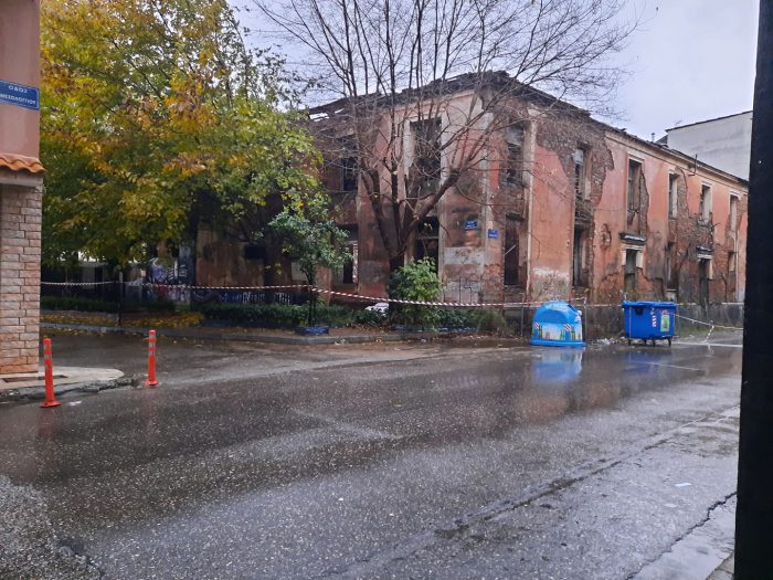 Παράταξη Σταρακά: Η δημοτική αρχή όφειλε να έχει λάβει μέτρα προστασίας στο χώρο των καπναποθηκών Ηλιού