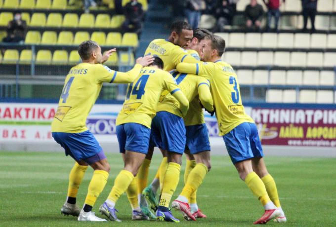 Μεγάλη νίκη του Παναιτωλικού-νίκησε (2-1) την ομάδα του Περιστερίου