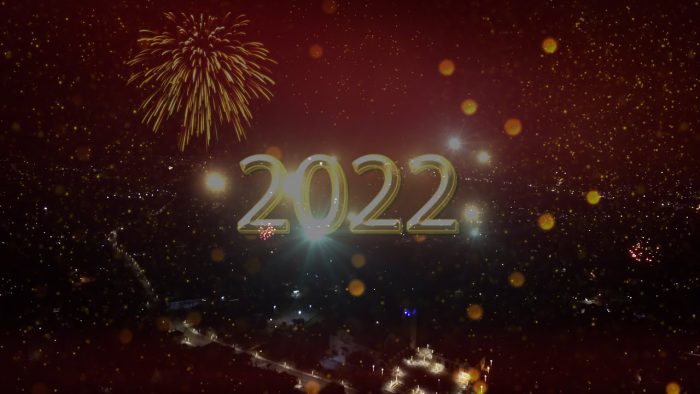 Με βροχή από πυροτεχνήματα υποδέχτηκε το 2022 το Αγρίνιο