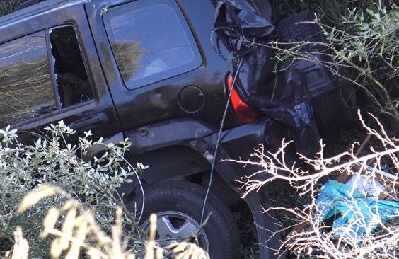 Τροχαίο ατύχημα στην Αμφιλοχία – Αυτοκίνητο έπεσε σε γκρεμό