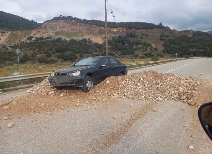 Ναύπακτος: Αγιο είχε ο οδηγός ιχ που κατέληξε σε μπαζα