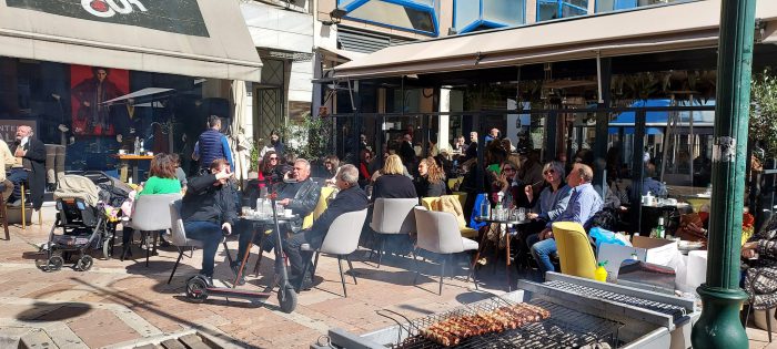 Mε …ψήσιμο και κέφι το τσικνίζουν οι Αιτωλοακαρνάνες..