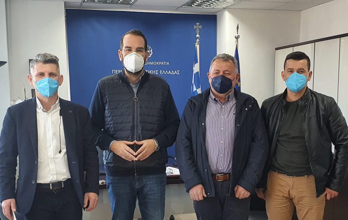 Τα προβλήματα που απασχολούν την ευρύτερη περιοχή των Παρακαμπυλίων στη συνάντηση Φαρμάκη -Προέδρων
