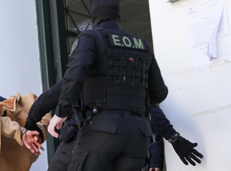 Αγρινιώτης προπονητής στίβου στο εδώλιο για απόπειρα βιασμού