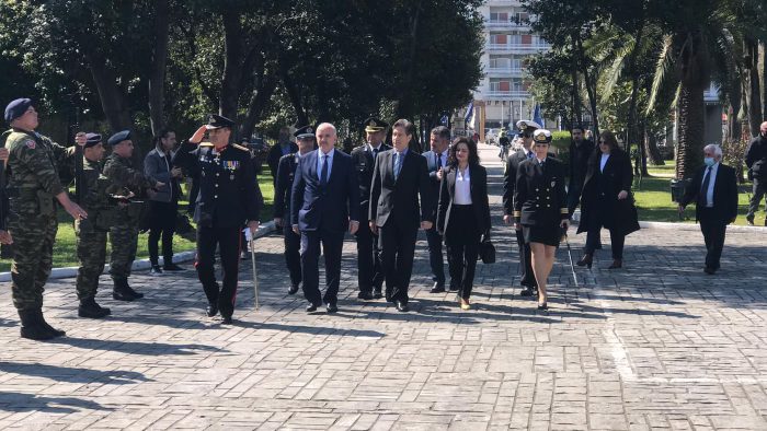 Με Λαμπρότητα και Εθνική Υπερηφάνεια η Παρέλαση στο Μεσολόγγι