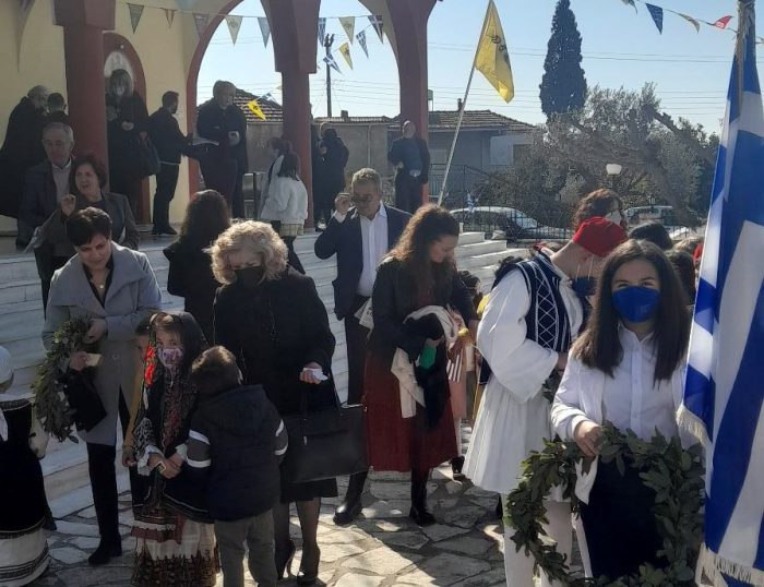 Στα Όχθια Αγρινίου γιορτάστηκε με λαμπρότητα ο Ευαγγελισμός της Θεοτόκου