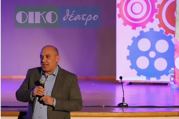 «ΟΙΚΟθέατρο» – Με επιτυχία η θεατρική παράσταση από το 1ο ΔΣ Ναυπάκτου