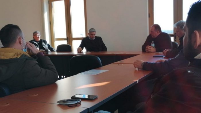Συνάντηση Καραγκούνη με τους προέδρους των περιοχών που επλήγησαν στο Αγρίνιο