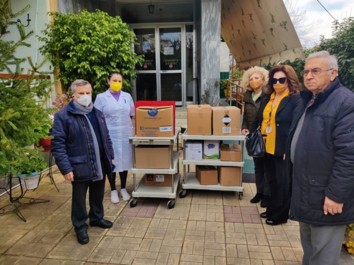 Η Ακτίνα Εθελοντισμού στο Γηροκομείο Αγρινίου