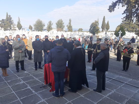 Αγρίνιο:επιμνημόσυνη δέηση για την ανάπαυση των Ψυχών στο Δημοτικό Κοιμητήριο
