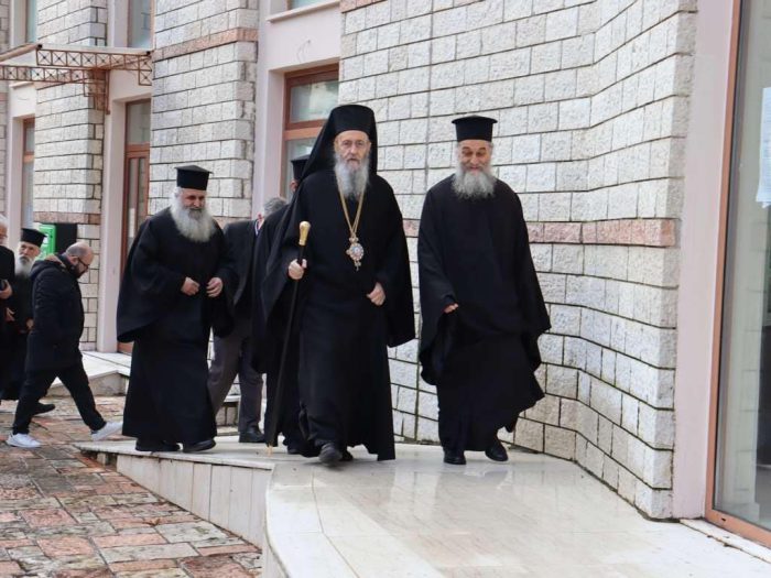 Ο Ιερόθεος, μάλλον εξήγησε τους λόγους που «θέλει» το Θέρμο στη Μητρόπολη Ναυπάκτου