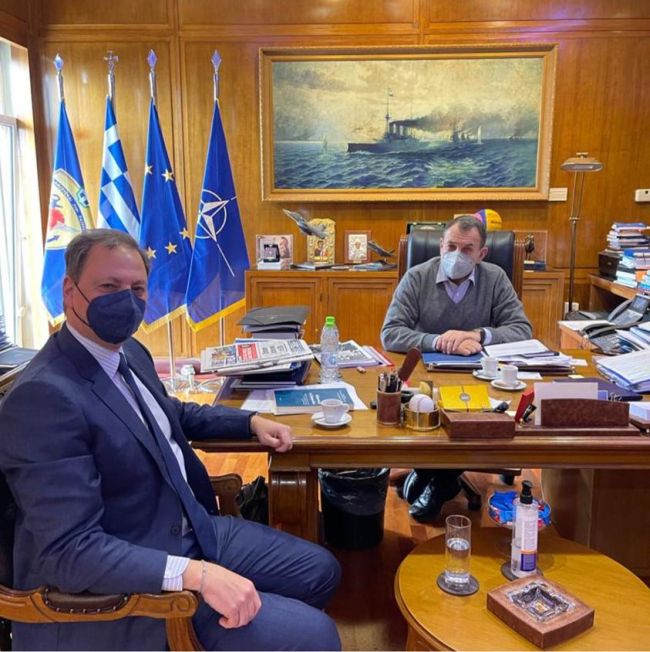 Συνάντηση Λιβανού με τον Υπουργό Εθνικής Άμυνας Νίκο Παναγιωτόπουλο