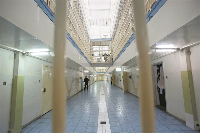 Φυλακές Δομοκού: Βαρυποινίτης βρέθηκε νεκρός στο κελί του