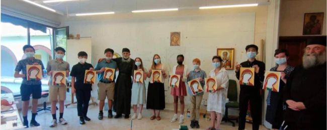 Εκπαιδευτική εκδρομή από Λύκειο της Ν.Υόρκης στο μοναστήρι της Μεταμορφώσεως του Σωτήρος στη Ναύπακτο