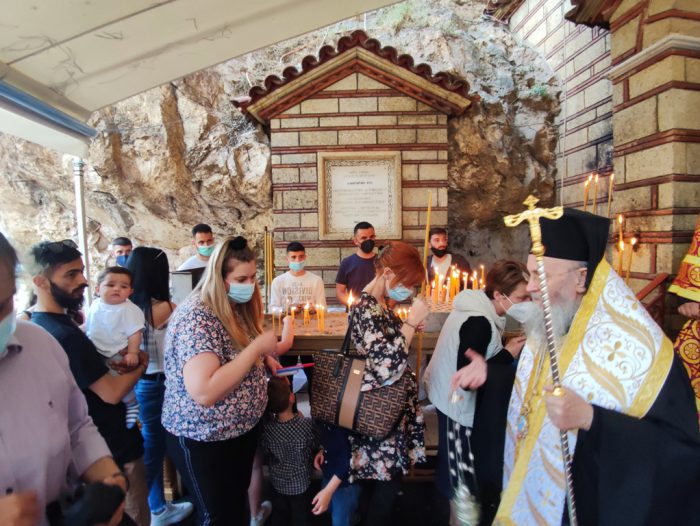 Μέσα στο κλίμα της αναστάσιμης χαράς πανηγυρίζει η Αγία Ελεούσα Κλεισούρας