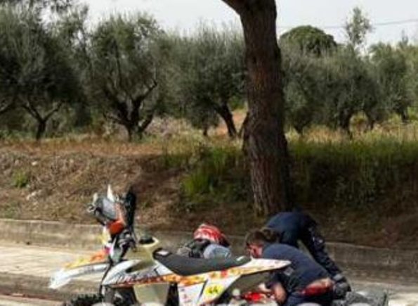 Νεκρός νεαρός μοτοσικλετιστής μετά από σύγκρουση με αυτοκίνητο