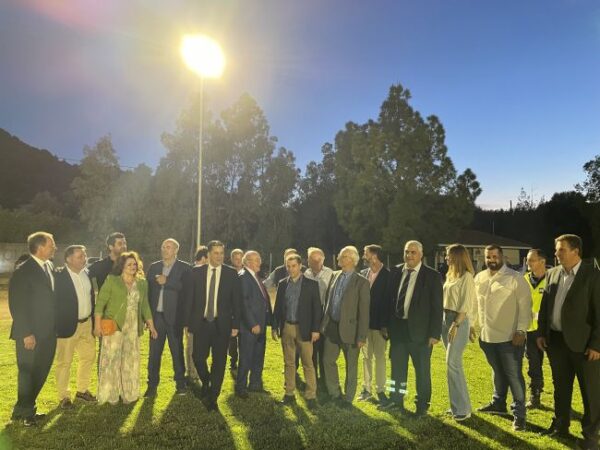 Εκσυγχρονισμός του δικτύου ηλεκτροφωτισμού στο γήπεδο Παπαδατών