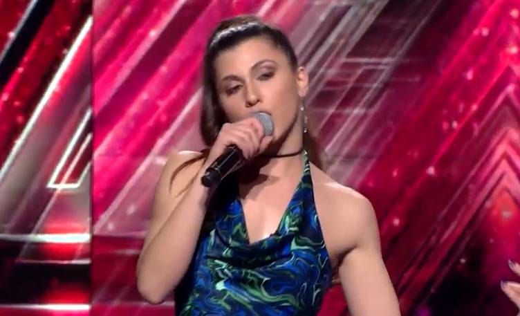 X-Factor: Η 26χρονη Iόλη από την Αιτωλοακαρνανία έβαλε φωτιά στη σκηνή με το «Dance Monkey»