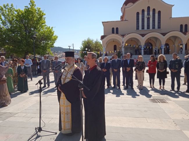 Σε κλίμα συγκίνησης τελέστηκε μνημόσυνο στον Ιερό Ναό Αγίου Κωνσταντίνου για τα θύματα της Ποντιακής Γενοκτονίας