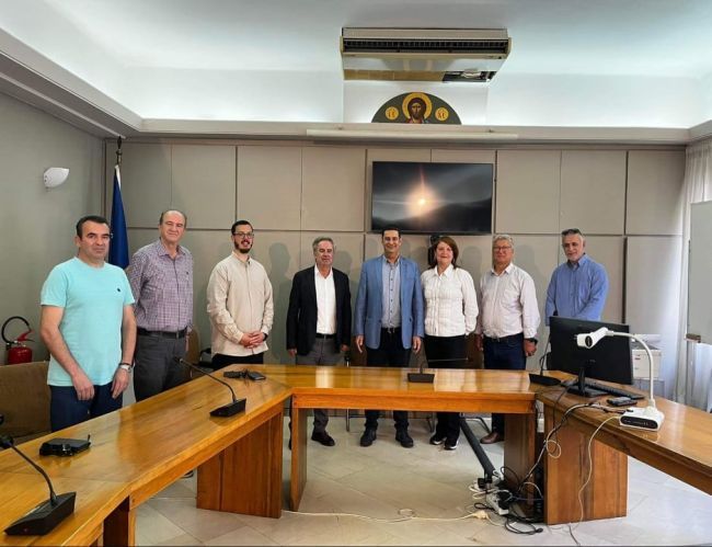 Πρώτη συνάντηση του νέου ΔΣ του Πανευρυτανικού Συλλόγου Αιτ/νίας με τον δήμαρχο Αγρινίου