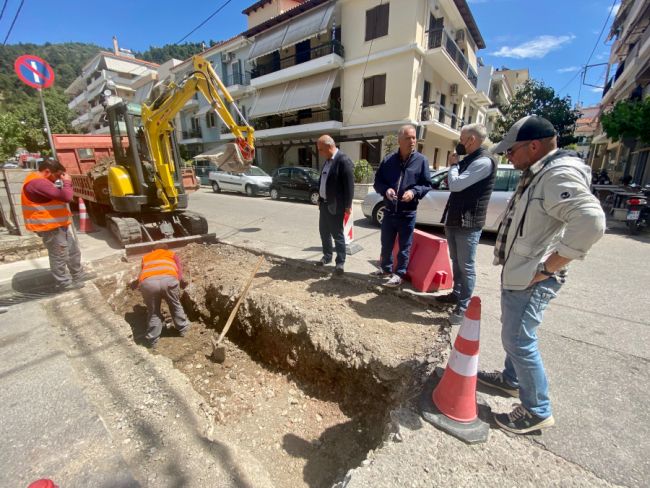 Δήμος Ναυπακτίας: Ξεκίνησαν οι παρεμβάσεις στην οδό Καλυδώνος