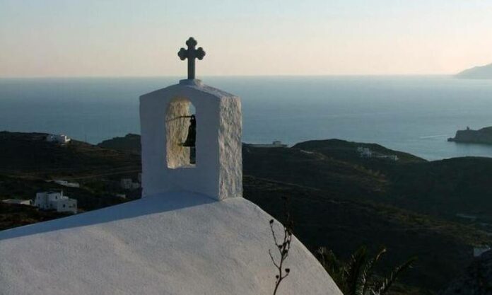 Πότε πέφτει το τριήμερο του Αγίου Πνεύματος; Ποιοι δεν εργάζονται