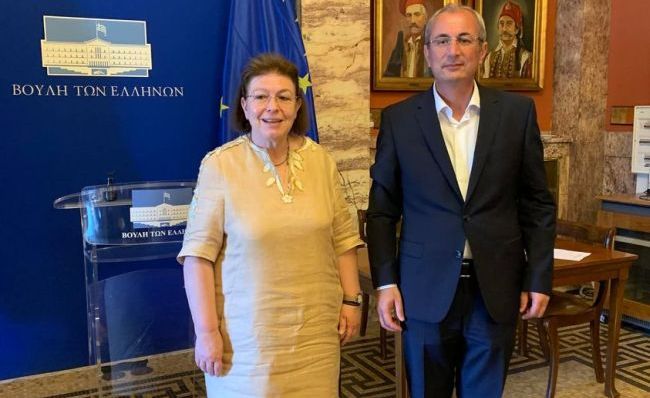 Συνάντηση Σπύρου Κωνσταντάρα με την υπουργό Πολιτισμού Λίνα Μενδώνη