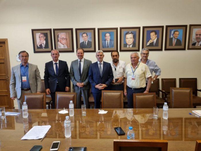 Ο Κ.Καραγκούνης ενημέρωσε τον Δήμαρχο Θέρμου & την αντιπολίτευση, ότι το κατάστημα της Πειραιώς δεν θα κλείσει