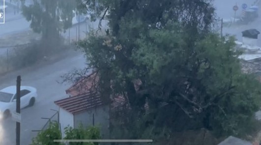 Σαρώνει η κακοκαιρία την Αμφιλοχία