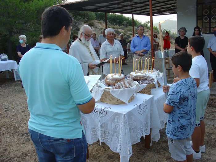 Γιορτή της Αγίας Κυριακής στον Οικισμό Πριοναίϊκα του Πετροχωρίου Θέρμου