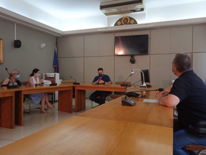 Παπαναστασίου: «Αδιανόητη η μεταφορά του ΕΟΠΥΥ Αγρινίου στο Μεσολόγγι»