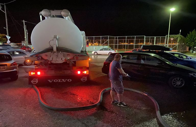 Αποφυγή κολύμβησης δυτικά της Αμφιλοχίας για σήμερα λόγω υπερχείλισης της λυματοδεξαμενής