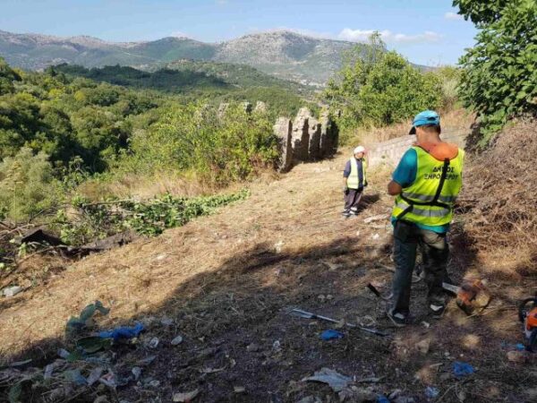 Δημιουργία ζώνης πυροπροστασίας στον Πρόδρομο Ξηρομέρου