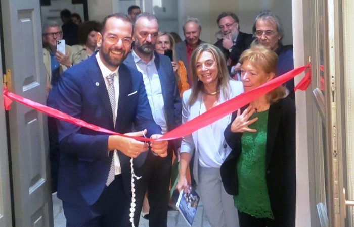 Μεσολόγγι-εγκαινιάστηκε η εικαστική έκθεση της Άννας Φιλίνη με τίτλο «Πορεία ελευθερίας»
