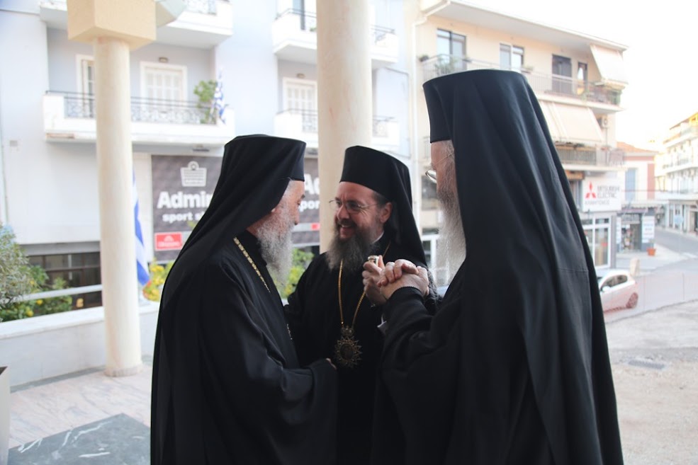 Ο Δαμασκηνός λειτούργησε στη Ναύπακτο-Πότε θα γίνει η ενθρόνιση στο Μεσολόγγι