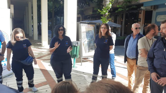 Το ΕΚΑΒ Αγρινίου ενημέρωσε για την Καρδιοπνευμονική Αναζωογόνηση και χρήση Αυτόματου Εξωτερικού Απινιδωτή(βιντεο-φωτο)