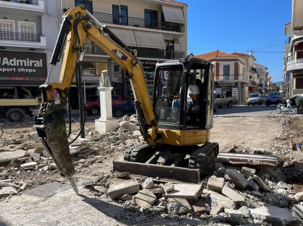 Ξεκίνησαν οι παρεμβάσεις και στην περιοχή της Αγίας Παρασκευής Ναυπάκτου