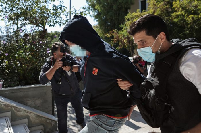 Πήρε προθεσμία ο Αγρινιώτης 53χρονος που εξέδιδε τη 12χρονη – Επεκτείνεται η έρευνα