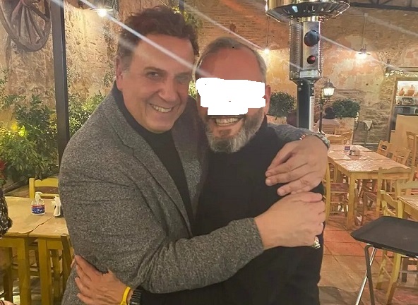 «Τέρας και σάτυρο» χαρακτηρίζει τον 53χρονο Αγρινιώτη  ο Χάρης Ρώμας