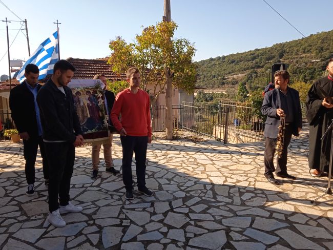 Με λαμπρότητα πραγματοποιήθηκαν οι εκδηλώσεις των Αγίων Παμμεγίστων Ταξιαρχών στη Σαργιάδα
