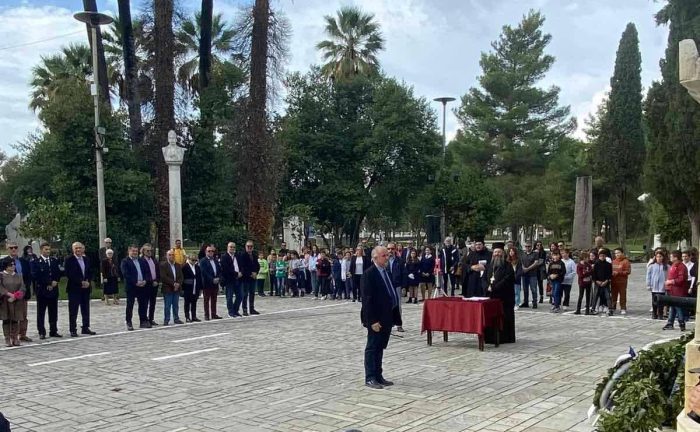 Ο Δήμος Μεσολογγίου τίμησε την Eπέτειο του Πολυτεχνείου
