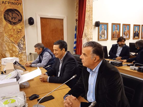 Δήμος Αγρινίου:Απινιδωτές σε αθλητικούς χώρους-παρουσιάστηκαν σήμερα