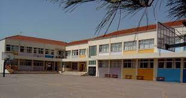 Σύνδεσμος Εργολάβων Ηλεκτρικών Έργων: Δωρεά εκτυπωτών στο 1ο Δημοτικό Αγίου Κωνσταντίνου