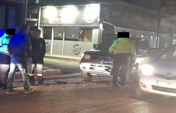 Τροχαίο στο Καινούργιο -Γυναίκα οδηγός τραυματίστηκε