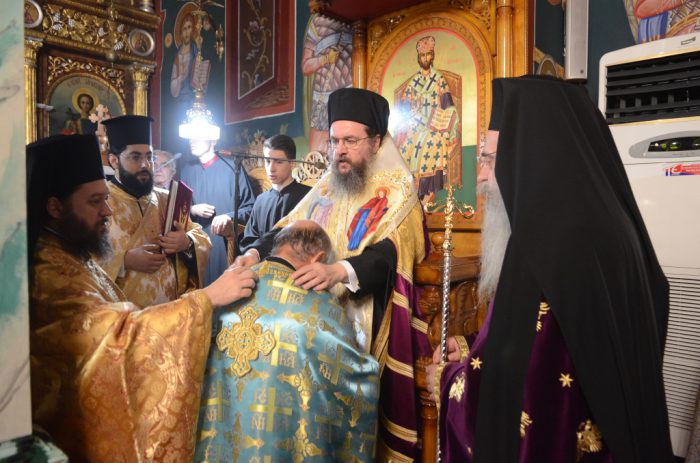 Οφφίκιο πρωτοπρεσβυτέρου στον εφημέριο του Ελαιοφύτου Αγρινίου