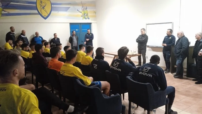 Παναιτωλικός: Κοπή πίτας με Κωστούλα και το φλουρί στον Σενγκέλια!