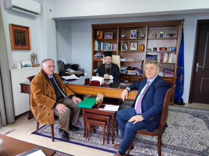 Επίσκεψη Μητροπολίτη στον Δήμαρχο Βόνιτσας