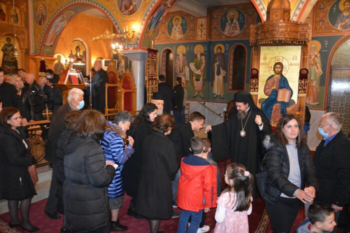 Το Μυστήριο του Ιερού Ευχελαίου στον Ιερό Ναό Αγίου Νικολάου Καινουργίου